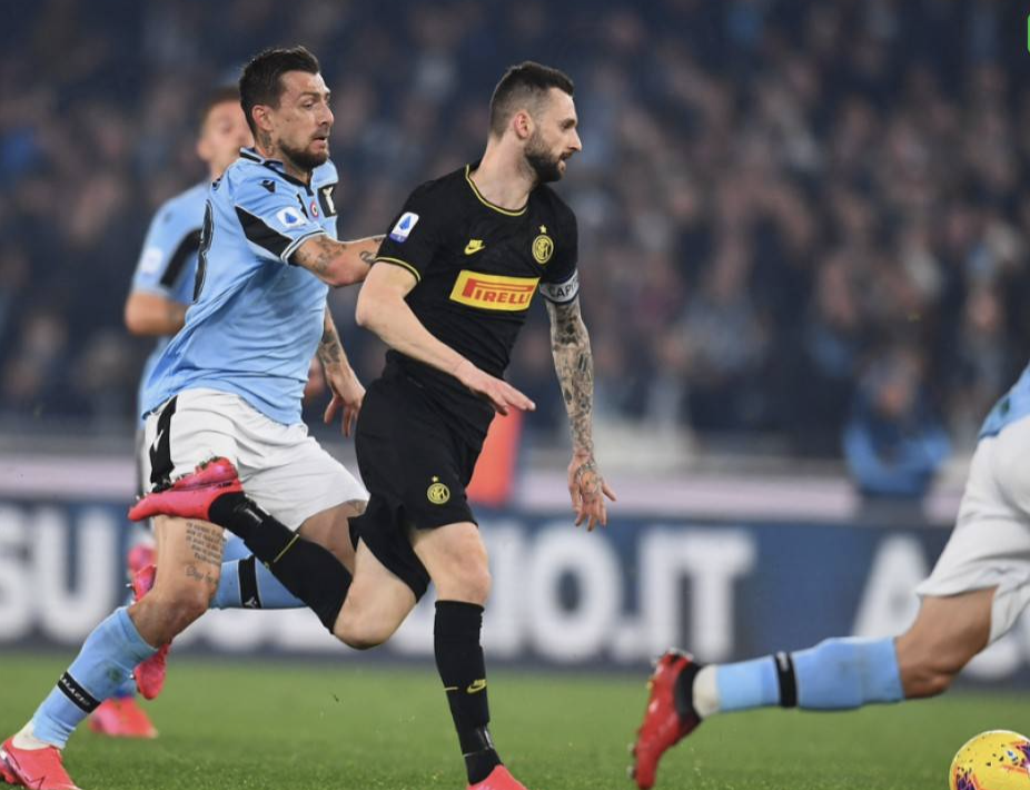 雷竞技官方海伦芬主场迎击特温特