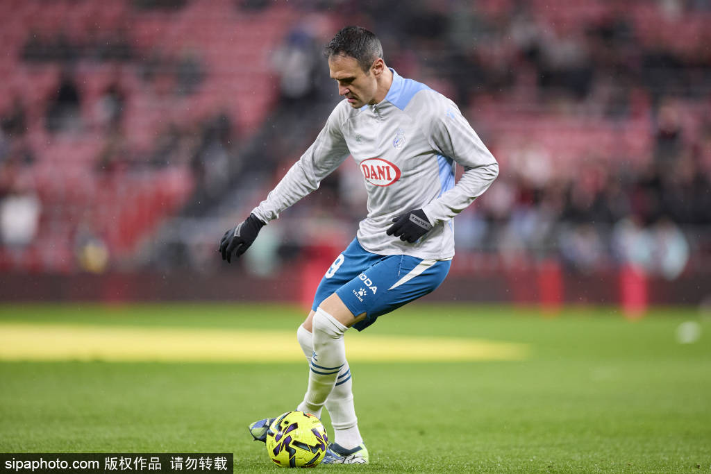 雷竞技包含重磅！转会期北京首钢调整名单以备国王杯毕尔巴鄂竞技转会期完成体检，门兴格拉德巴赫门线救险备战法甲的词条