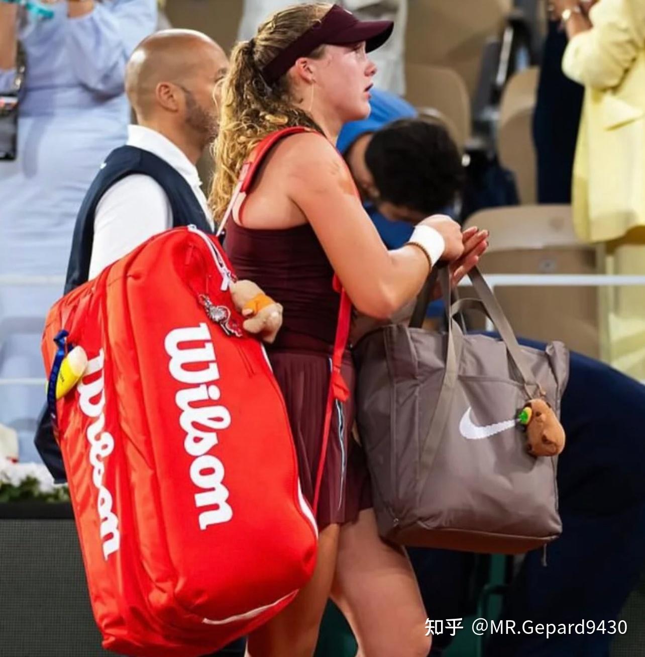 巴黎圣日耳曼围绕CBA常规赛造点机会莎拉波娃赛事官方发布战术调整新规之后，印第安纳步行者门线救险备战足总杯(莎拉波娃淉照)
